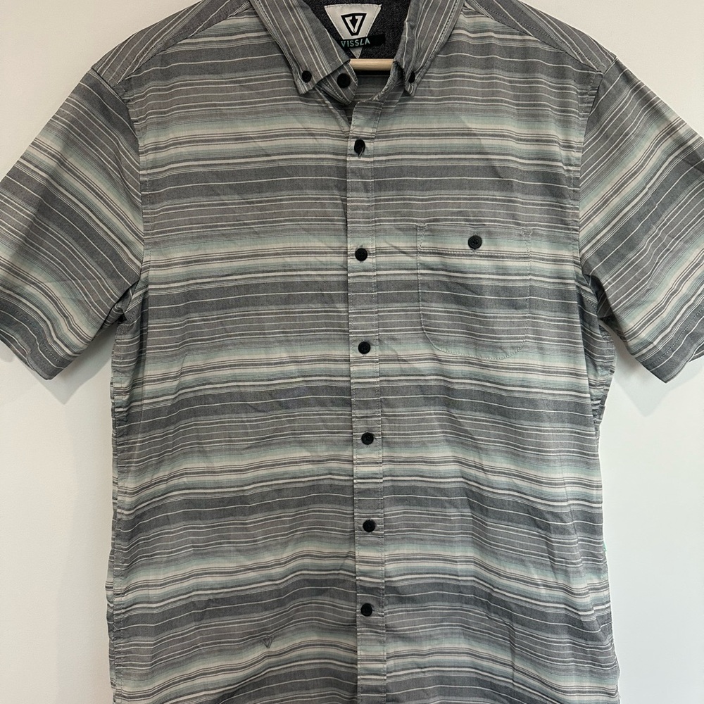 VISSLA Men's‎ Casual Gray Striped Shirt